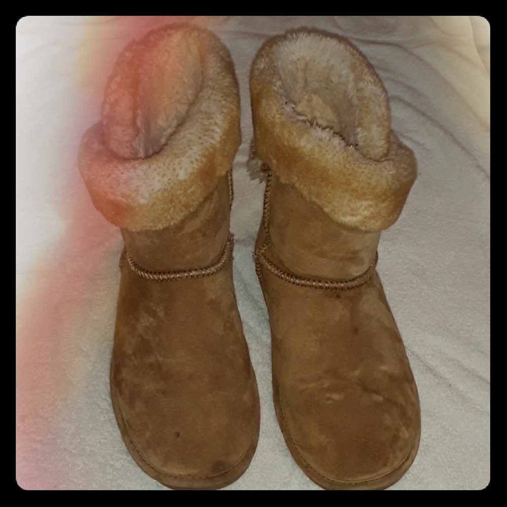 LAMO ESSENTIAL Suede Boots